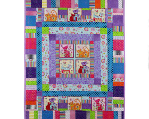 Coolest-Cats-in-Town-Patchwork-cot-Quilt-Q000115