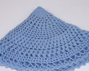 Oval-Blue-hand-crochet-blanket-folded-CroB002
