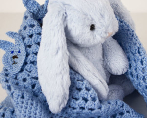 Rabbits-Head-Crochet-blanket