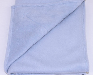 Runny-Babbits-fleece-blanket-zig-zag-edge-flipback