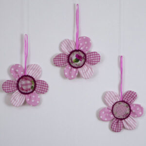 Set of 3 decorative hanging 'Wall Flowers'