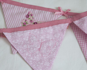 Flutterby Butterfly bunting in pink showing reverse