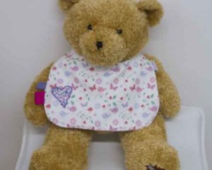 Butterflies-and-Birds-traditional-bib-heart-motif-BB012