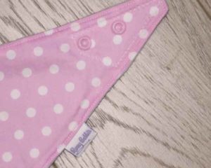 Pink-polka-dot-full-bandana-bib-heart-motif-corner-BB003