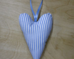 Blue heart with Love embroidery in floral oval back