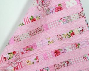 Pretty Butterfly Stripe Patchwork Quilt
