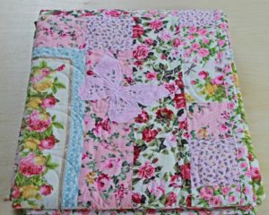 Vintage & Rose Butterfly Quilt detail