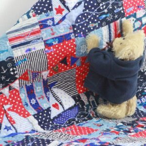 'Boats and Bunting Quilt