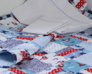 Nautical Motifs quilt with Little Boats sheet set