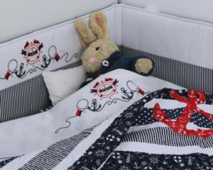 The-Anchor-quilt-with-Admiral-bumper-and-sheet-set